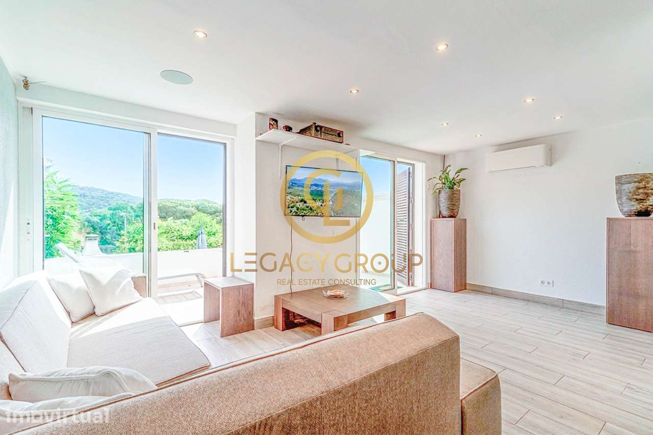 Vilamoura – Moradia Geminada T3 Duplex junto aos Campos de Golfe - Grande imagem: 2/36