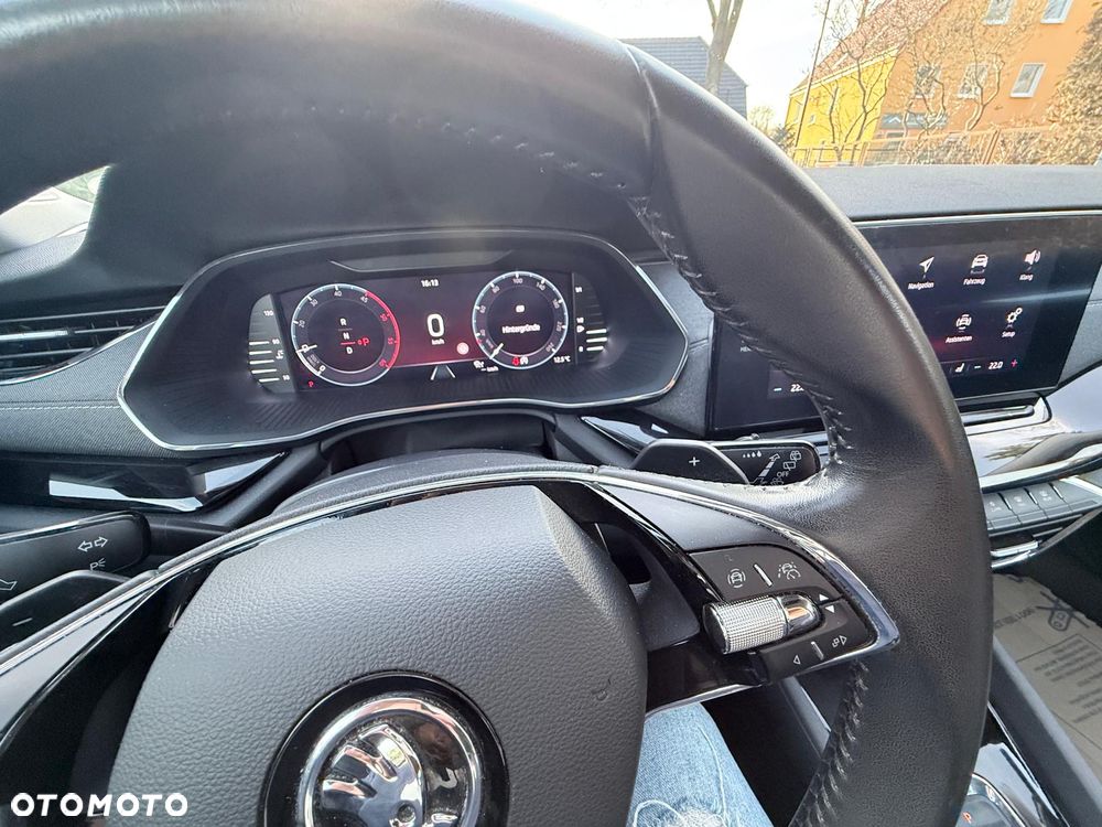 Skoda Octavia 2.0 TDI DSG Edition - 13