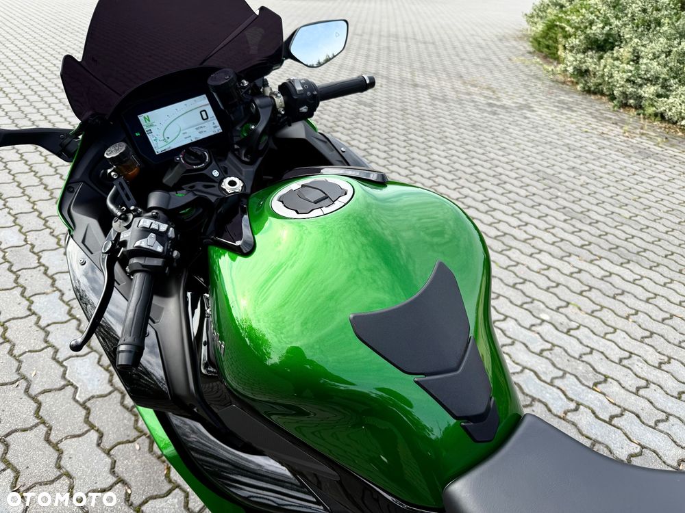 Kawasaki Ninja H2 SX - 20