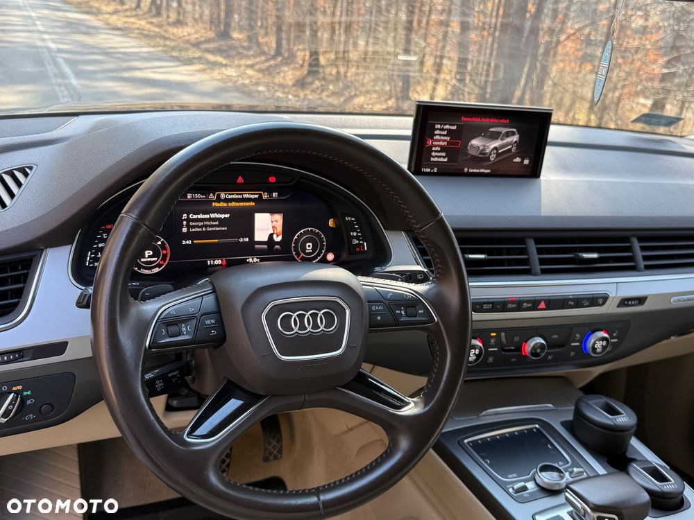 Audi Q7 - 21