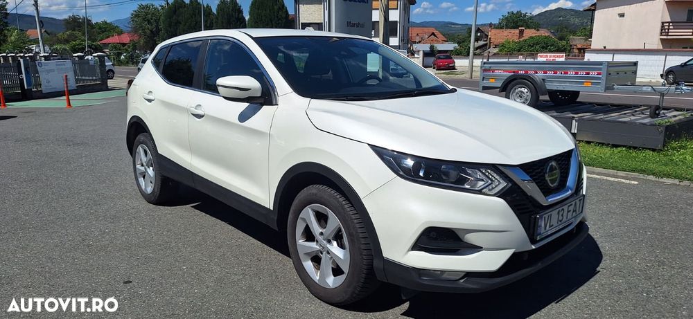 Nissan Qashqai - 2
