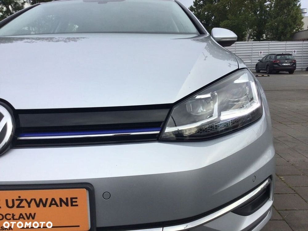 Volkswagen Golf Variant - 24