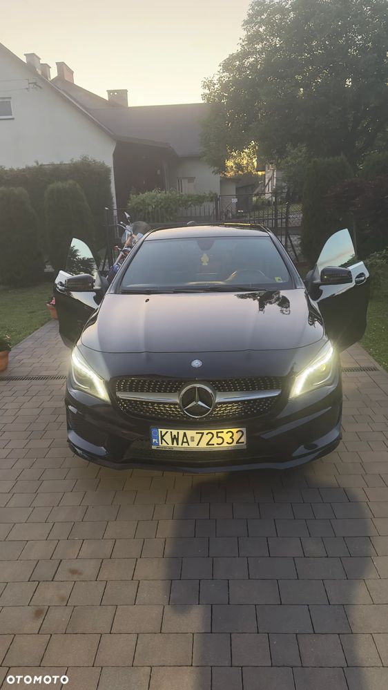 Mercedes-Benz CLA 200 7G-DCT AMG Line - 1