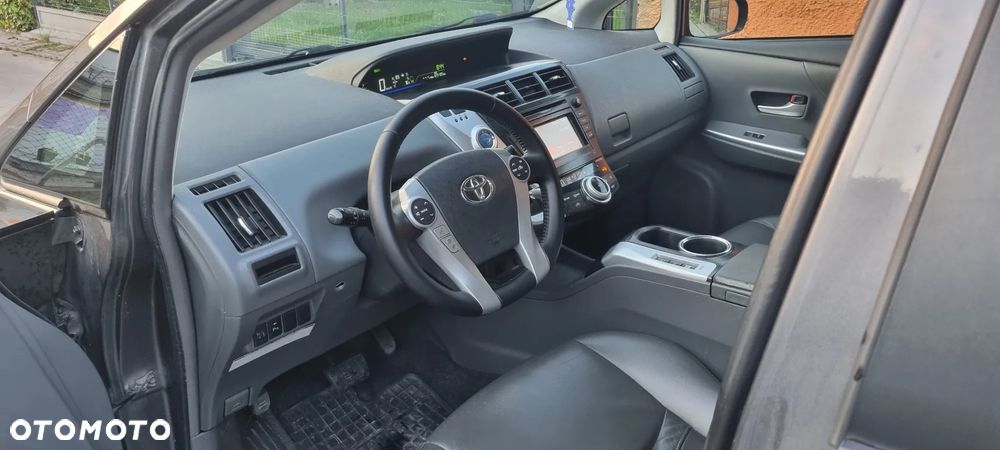 Toyota Prius+ 1.8 HSD Active - 16