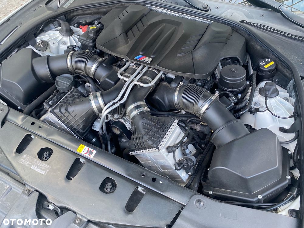 BMW M6 Standard - 12