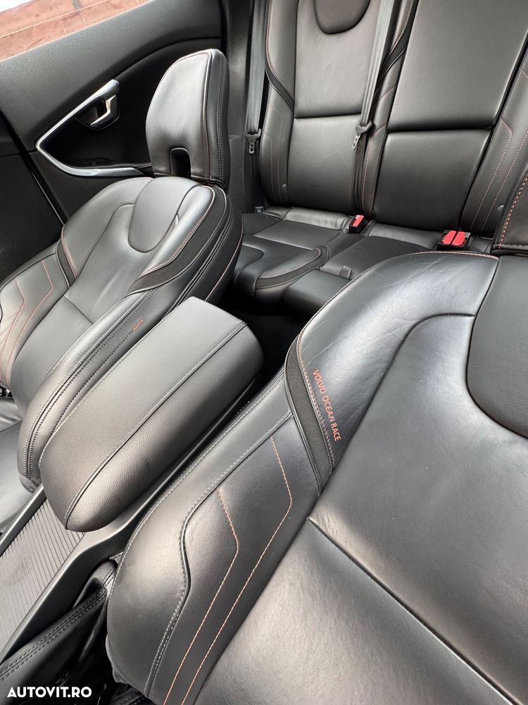 Volvo V40 D2 Ocean Race - 25