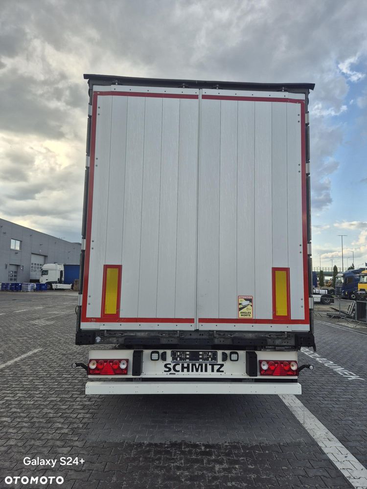Schmitz Cargobull - 12