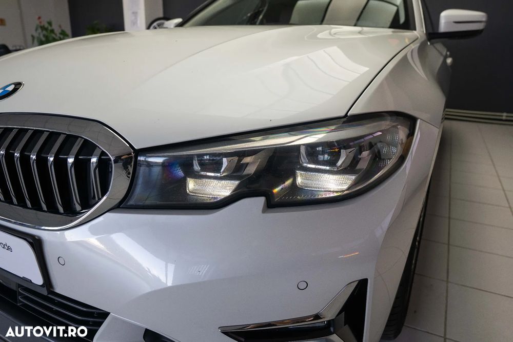 BMW Seria 3 320d xDrive AT - 2