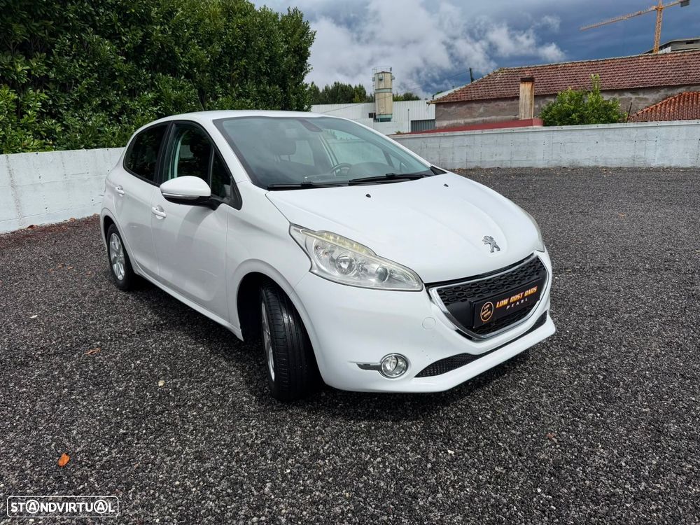 Peugeot 208 1.6 BlueHDi Style - 3