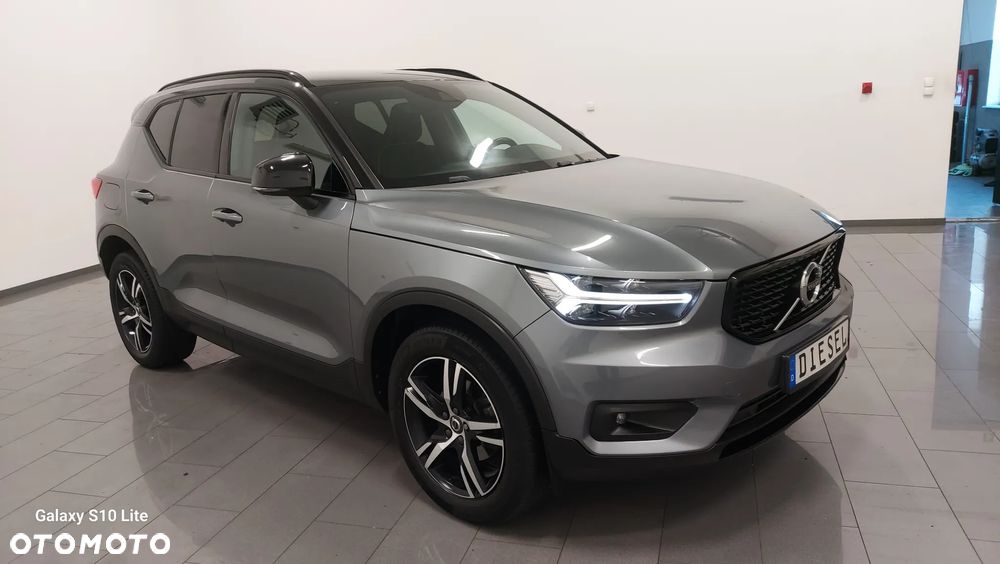 Volvo XC 40 D3 R-Design - 1