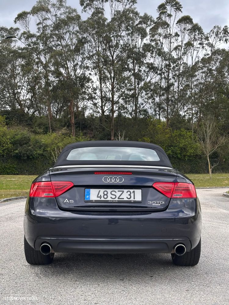 Audi A5 Cabrio 3.0 TDi Multitronic - 8