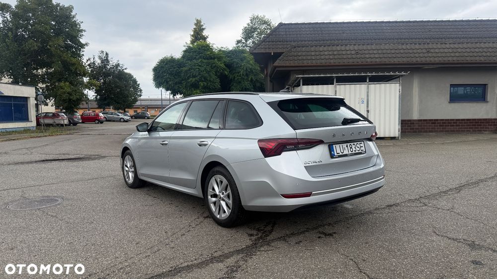 Skoda Octavia 2.0 TDI Ambition DSG - 5