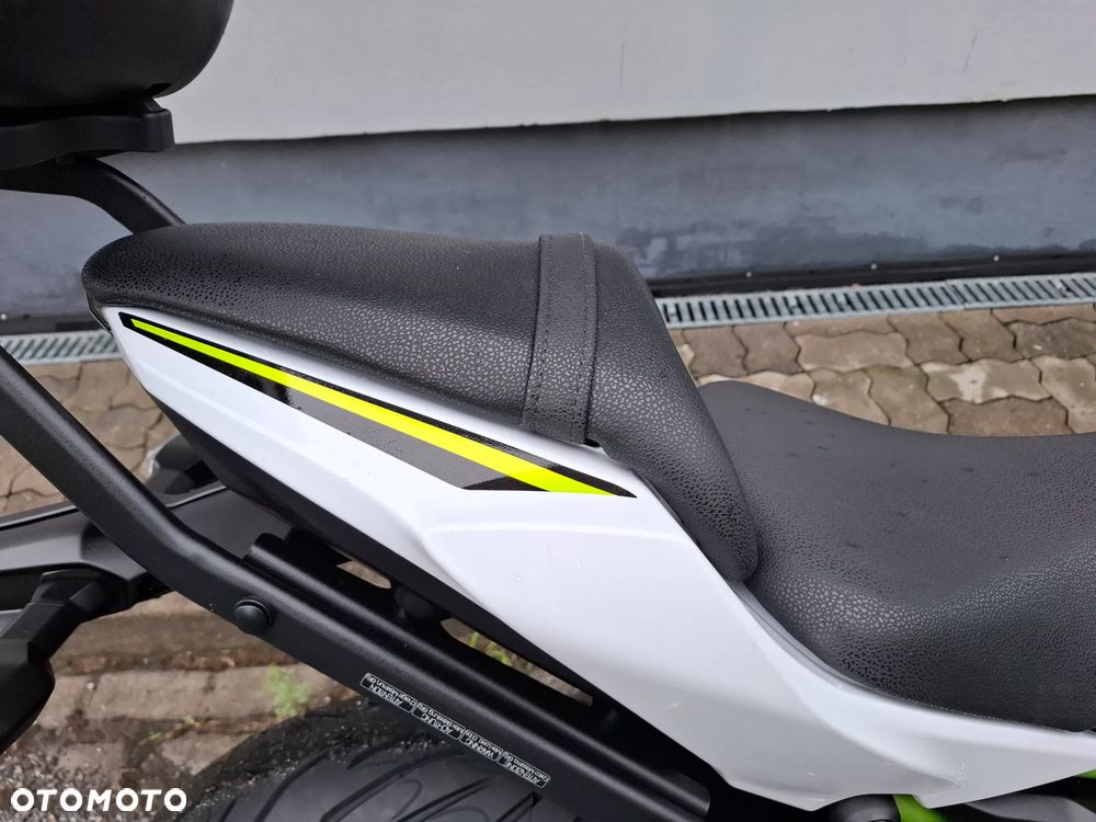 Kawasaki Z 650 - 11