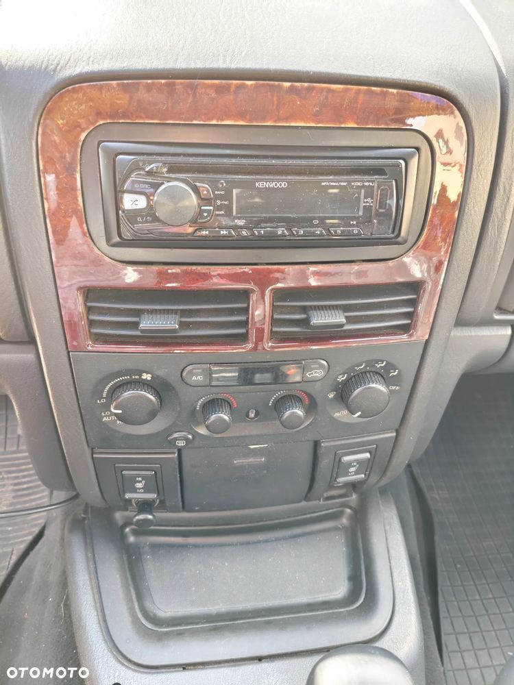 Jeep Grand Cherokee - 10