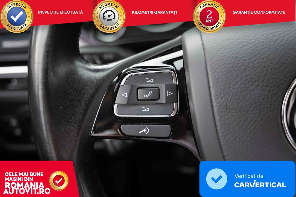 Volkswagen Touareg 3.0 V6 TDI BMT - 11