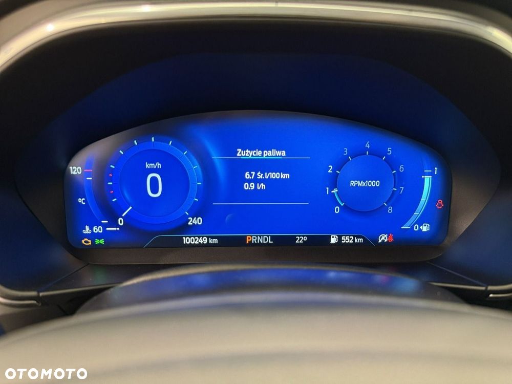 Ford Focus 1.0 EcoBoost Hybrid TITANIUM X - 16