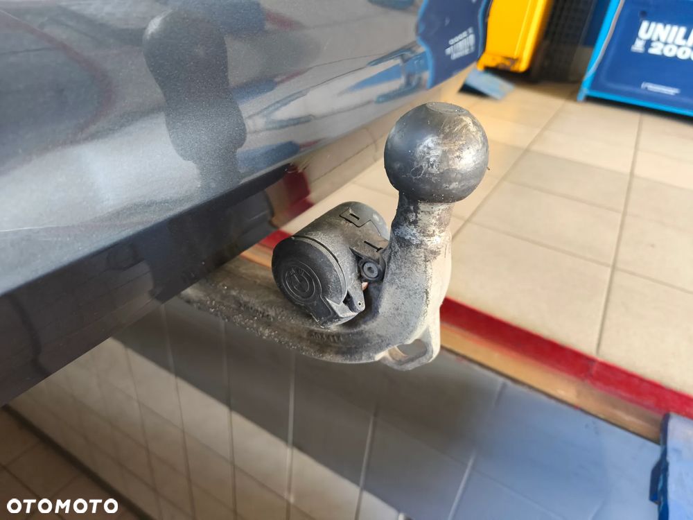 BMW Seria 3 - 17