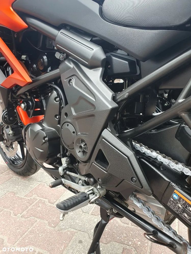Kawasaki Versys 650 - 16