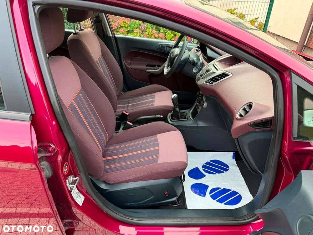 Ford Fiesta 1.25 Titanium - 25