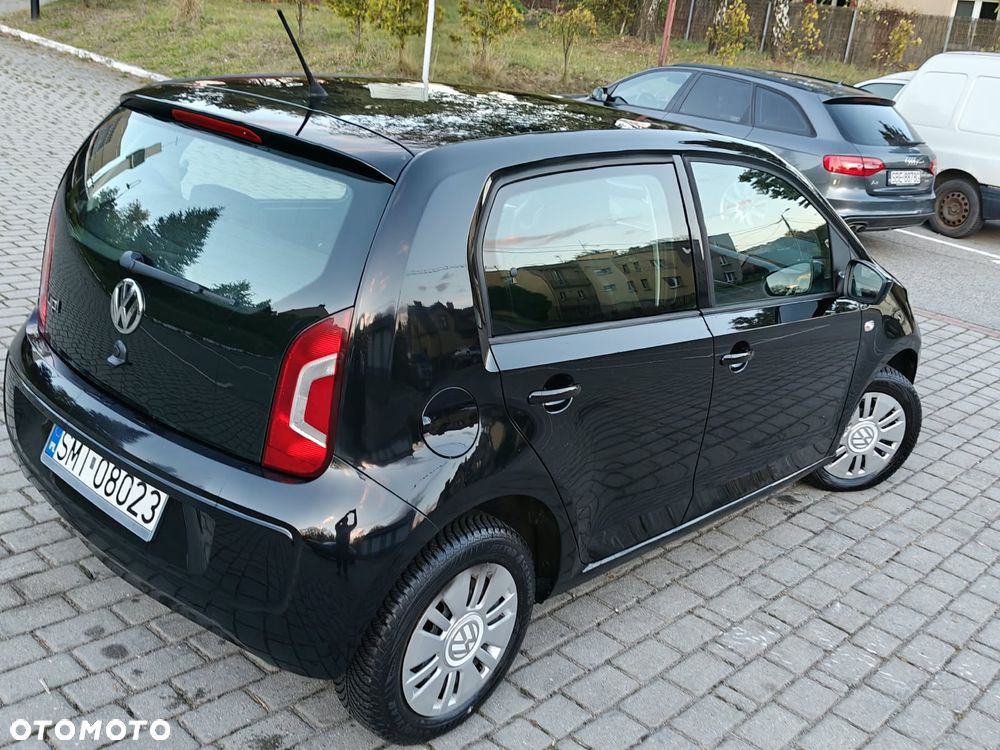 Volkswagen up! 1.0 high EU6 - 23
