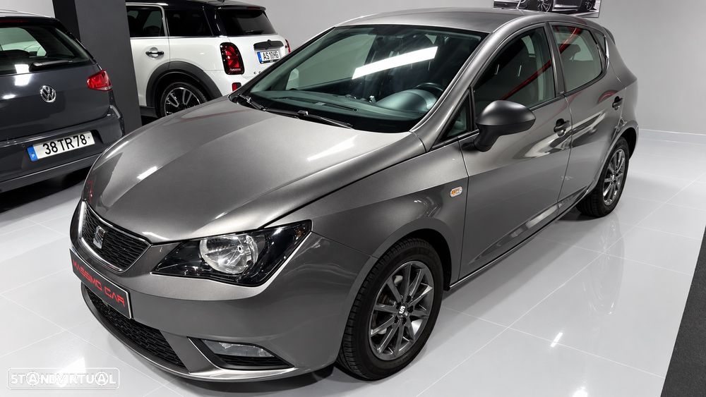 Seat Ibiza 2015 photo 2