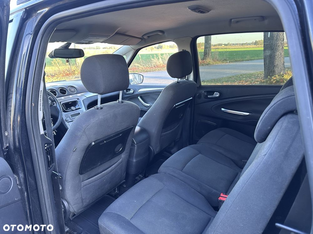 Ford S-Max - 7