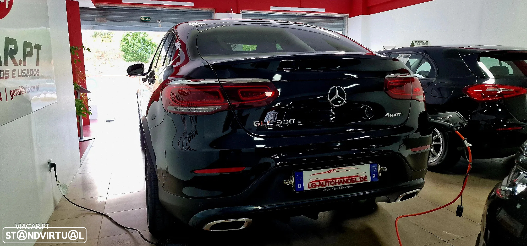 Mercedes-Benz GLC 300 Coupe e 4Matic 9G-TRONIC AMG Line - 40