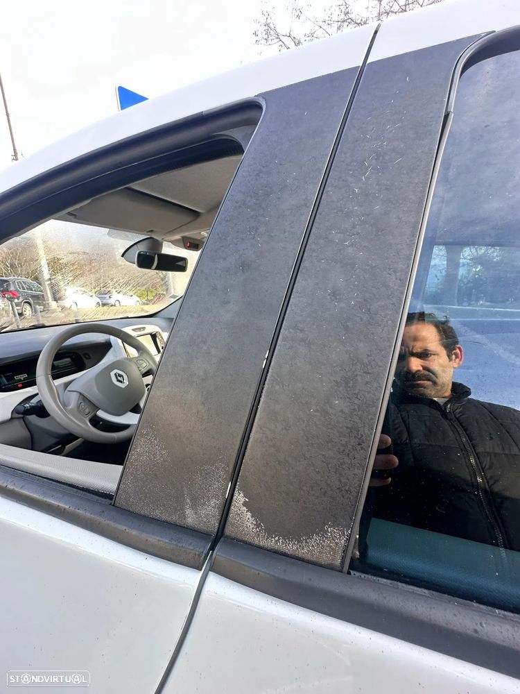 Renault Zoe (s/ Bateria) 22 kwh Life - 16