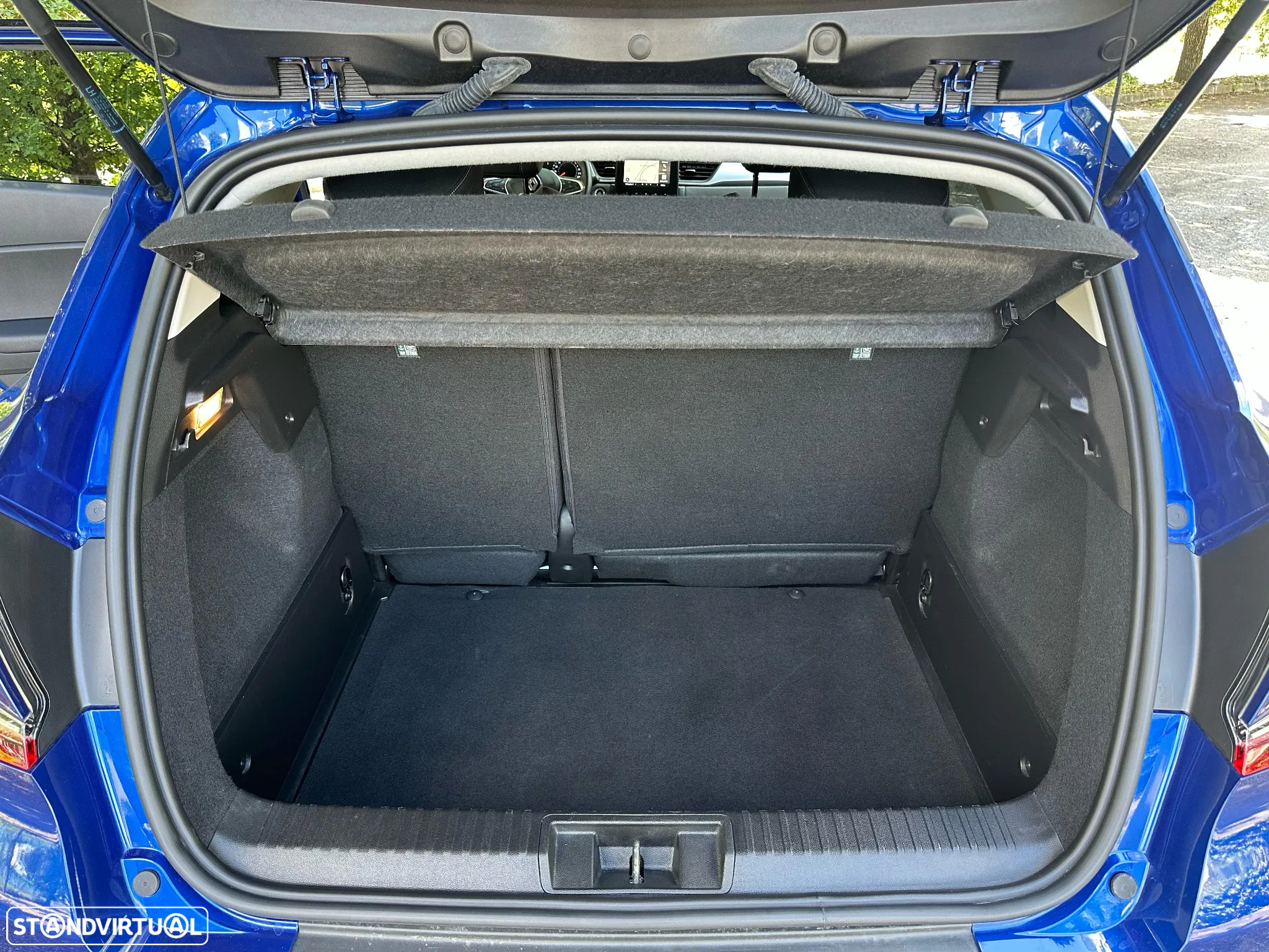 Renault Captur 1.0 TCe Intens Bi-Fuel - 32