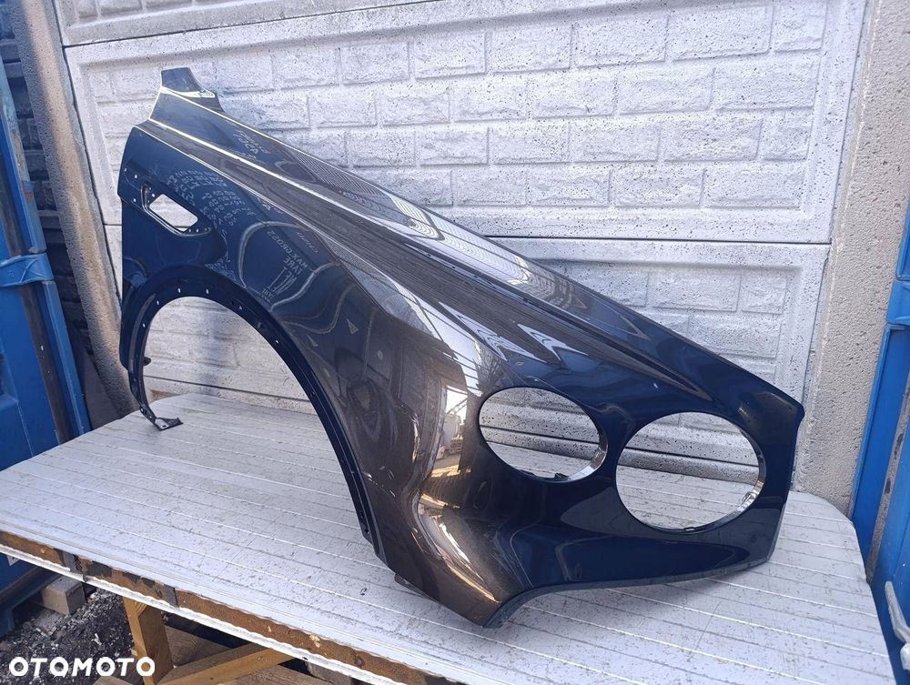 Bentley Bentayga Lift 36A 20- Błotnik Przód Prawy - 2