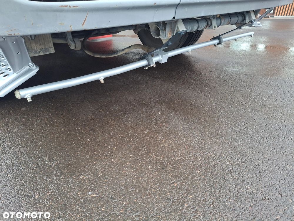 Mercedes-Benz Axor 1829 Zamiatarka Johnston 2 Silniki Szczotki L/R Karcher Listwa Ciśnieniowa - 16