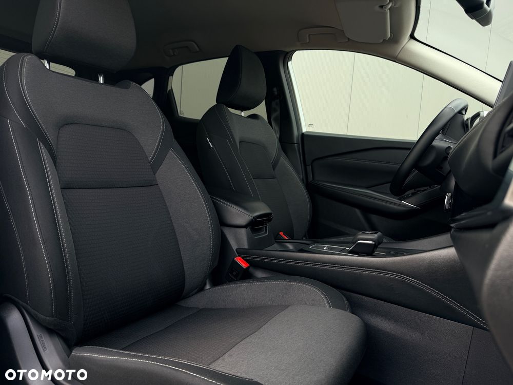 Nissan Qashqai 1.3 DIG-T MHEV Xtronic N-Connecta - 13