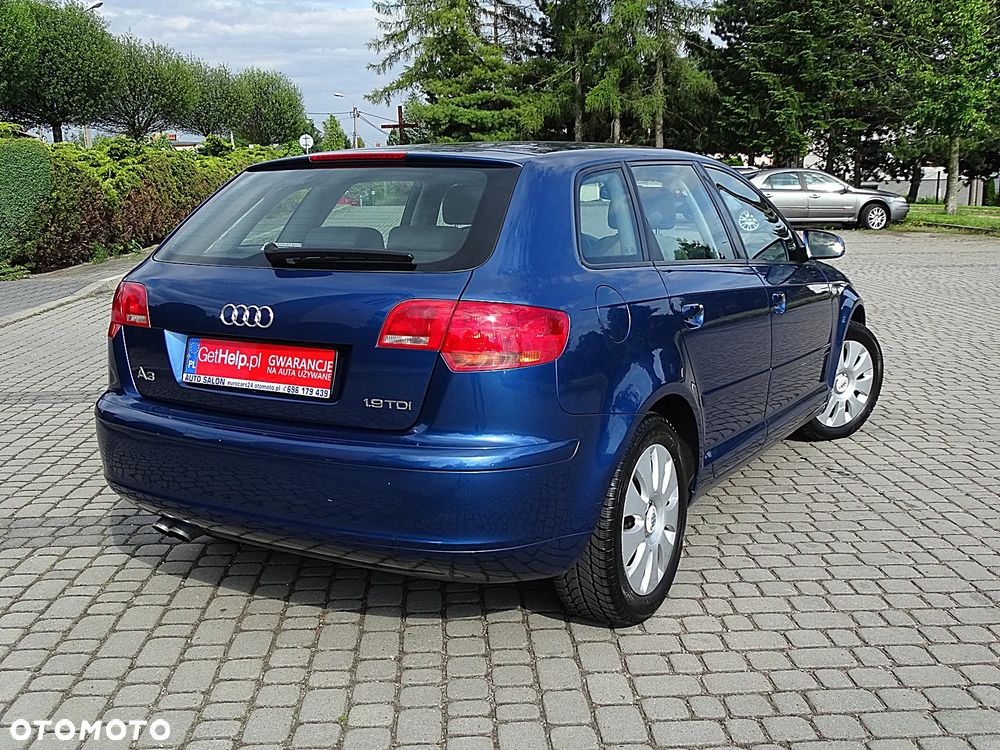Audi A3 Sportback 1.9 TDI Ambiente - 19