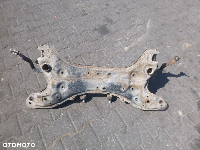 SANKI PRZÓD PRZEDNIE TOYOTA YARIS I 99-05 - 17