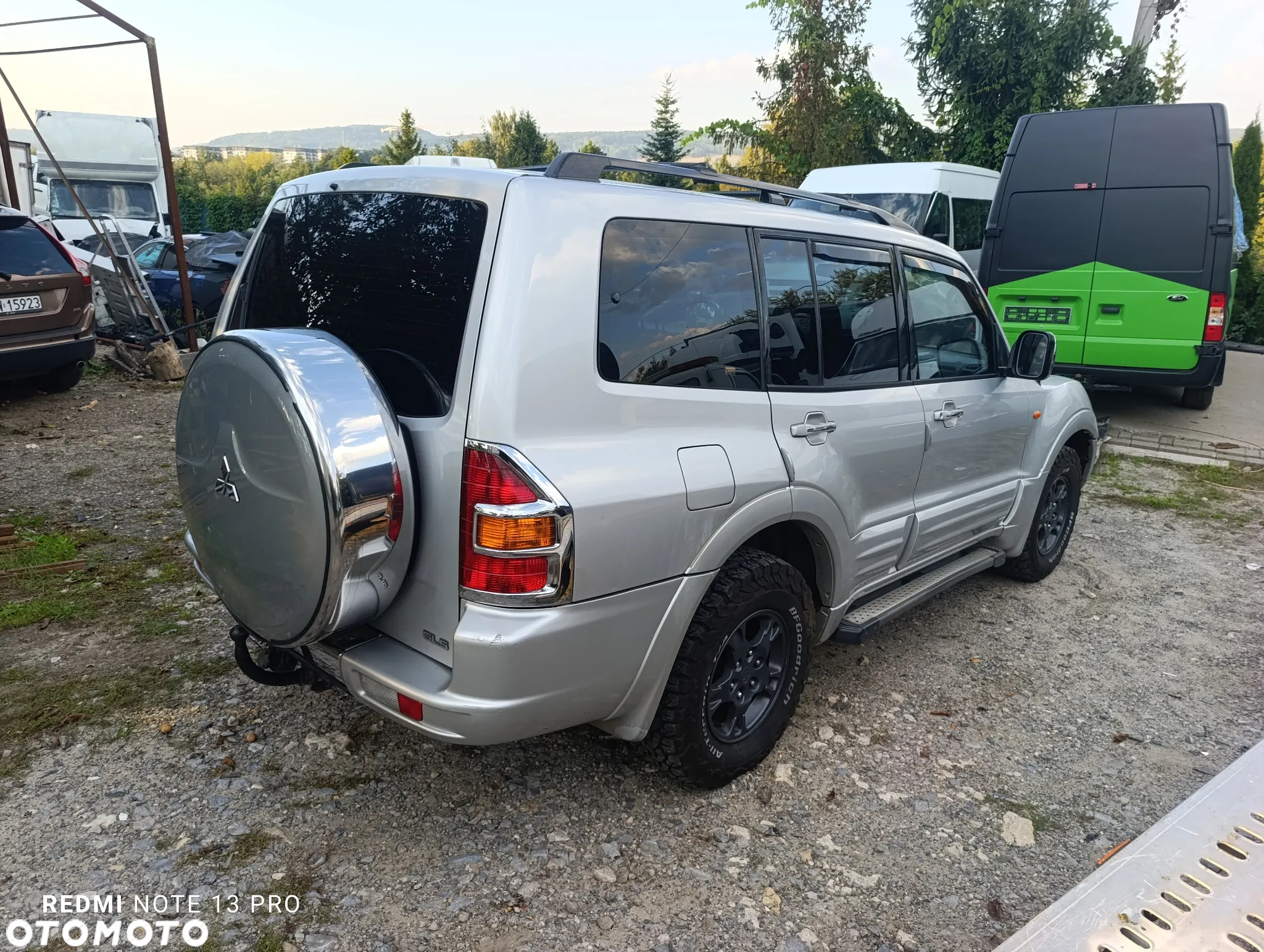 Mitsubishi Pajero - 6