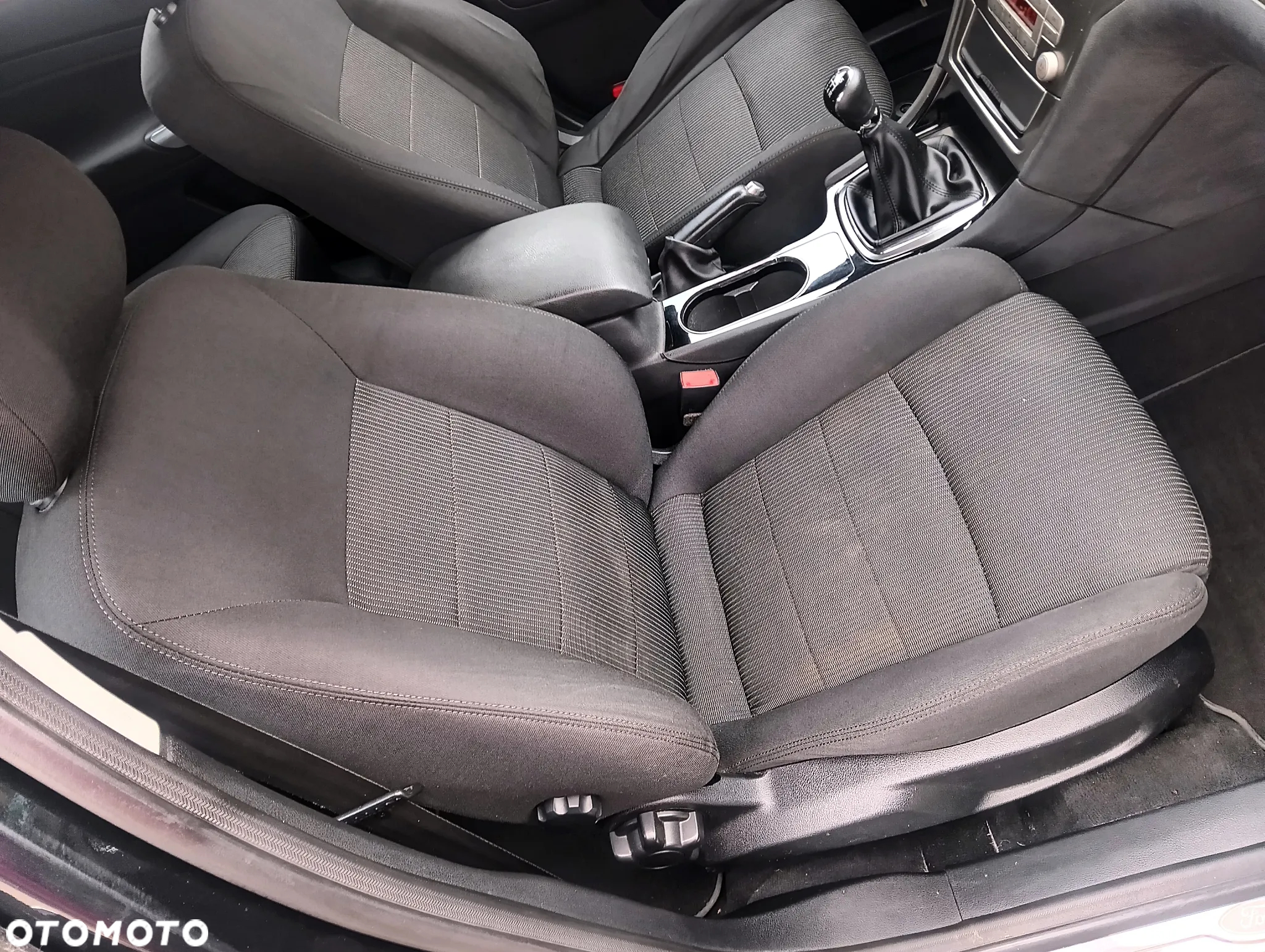 Ford Mondeo 2.0 Titanium - 8