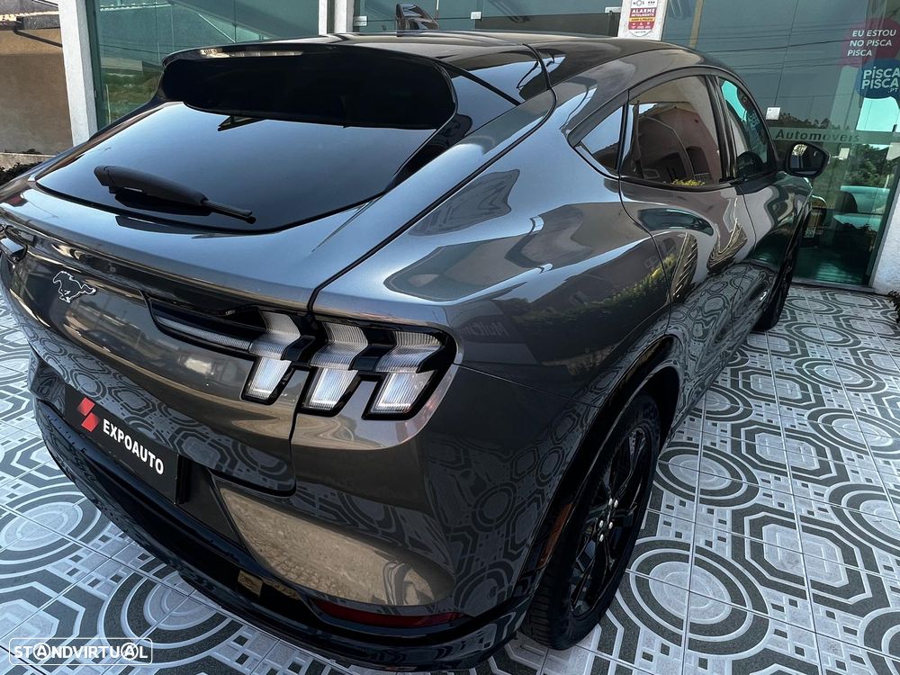 Ford Mustang Mach-E 98.7 kWh Premium - 30