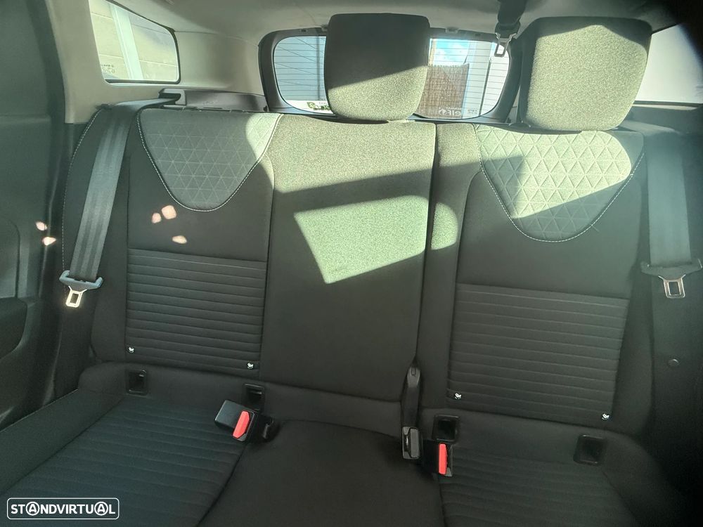 Renault Clio Sport Tourer 0.9 TCE Dynamique S - 24