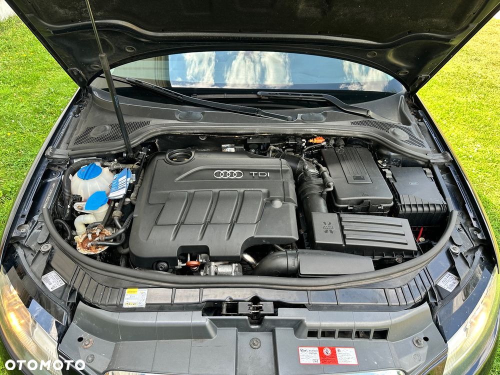 Audi A3 Sportback 2.0 TDI DPF Ambition - 32