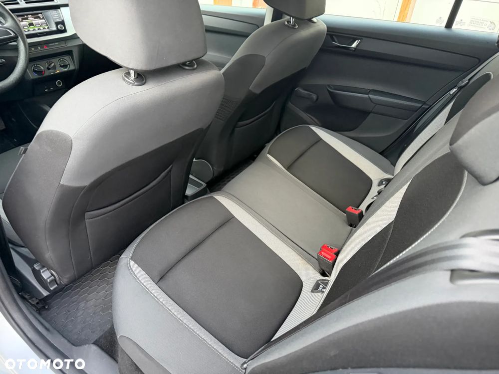 Skoda Fabia 1.0 TSI Active - 18