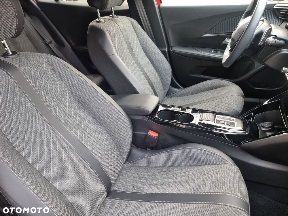 Peugeot 2008 1.2 PureTech Allure S&S EAT8 - 21