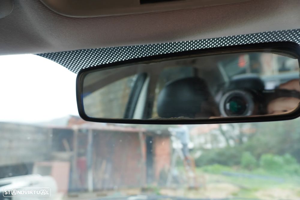 Volvo S40 1.9 D CR - 52