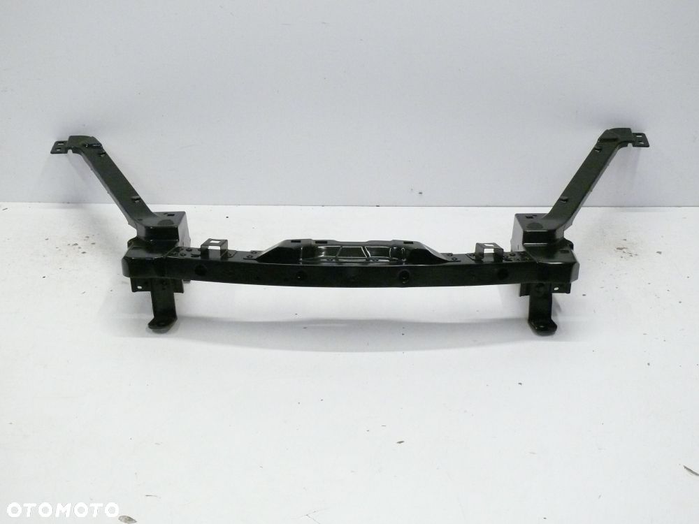 PAS PRZEDNI MASERATI QUATTROPORTE - 1