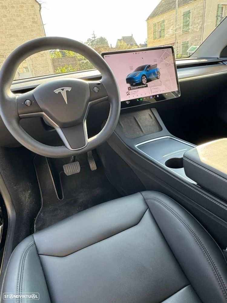 Tesla Model Y RWD - 6