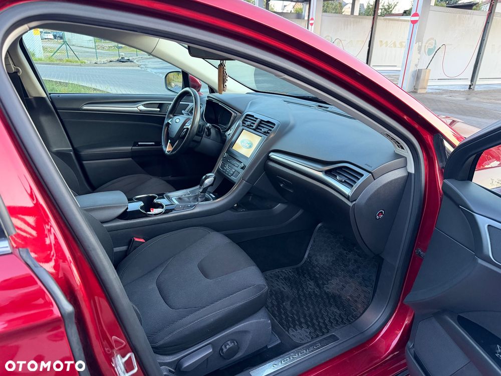 Ford Mondeo 2.0 TDCi Titanium PowerShift - 6