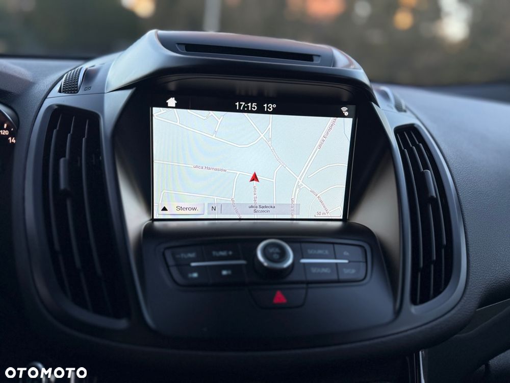 Ford Kuga 2.0 TDCi 4x4 ST-Line - 23