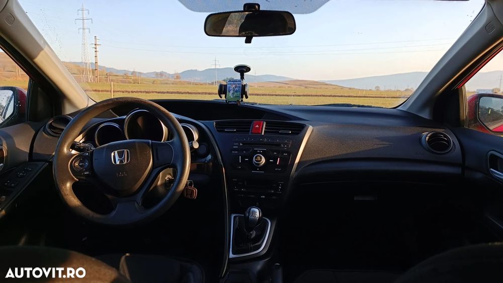 Honda Civic 1.4 i-VTEC - 7