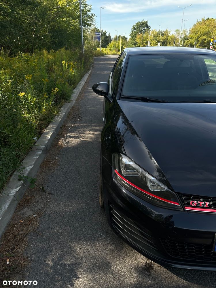 Volkswagen Golf 2.0 GTI - 15