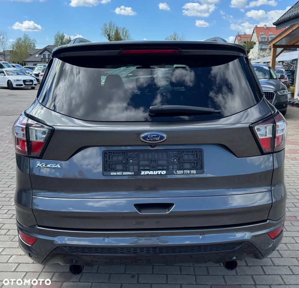 Ford Kuga 1.5 TDCi 2x4 ST-Line - 12