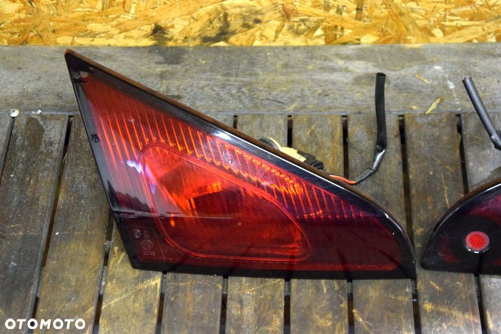 Mitsubishi COLT 6 LIFT 08-12 CZ3 3D Lampa tylna w klapę EU PRAWA LEWA - 2
